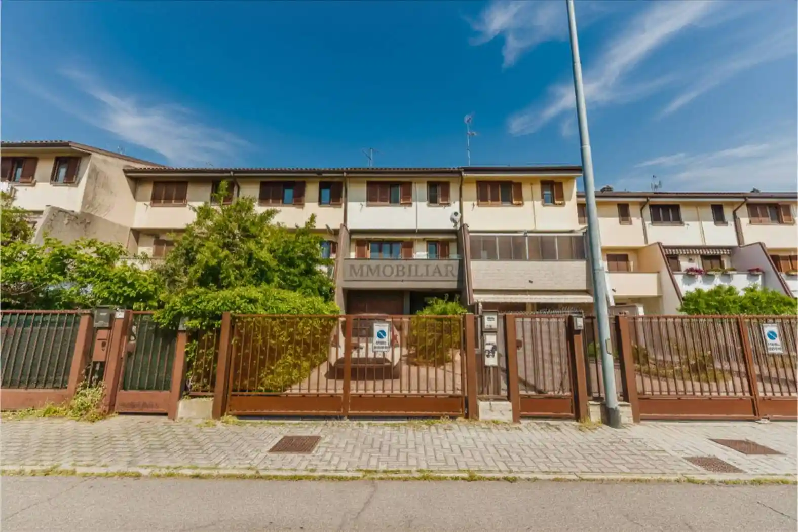 Villetta a schiera in vendita a Carpiano