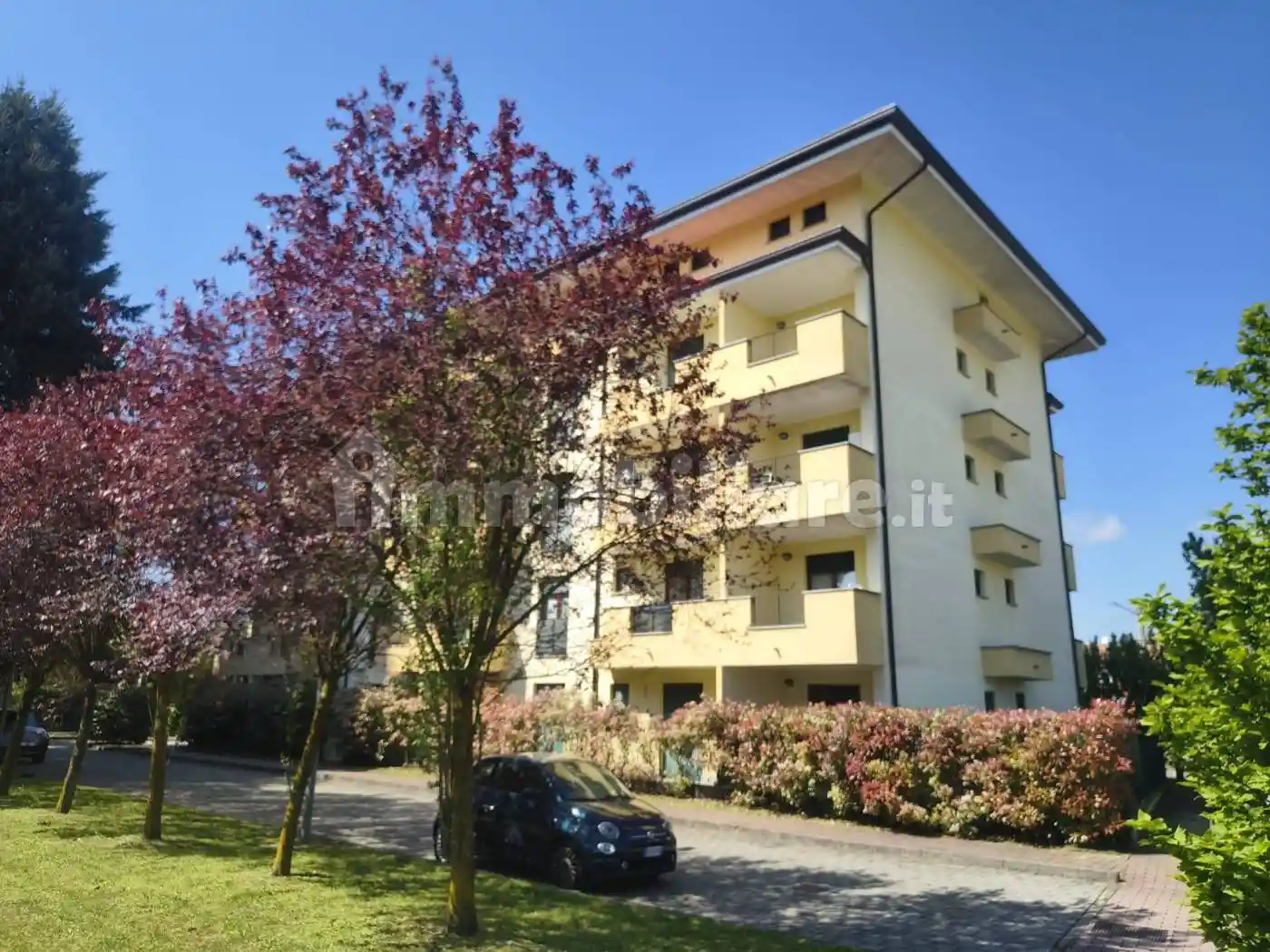 Appartamento in vendita a Borgomanero