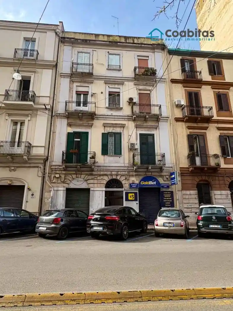 Appartamento in vendita a Taranto