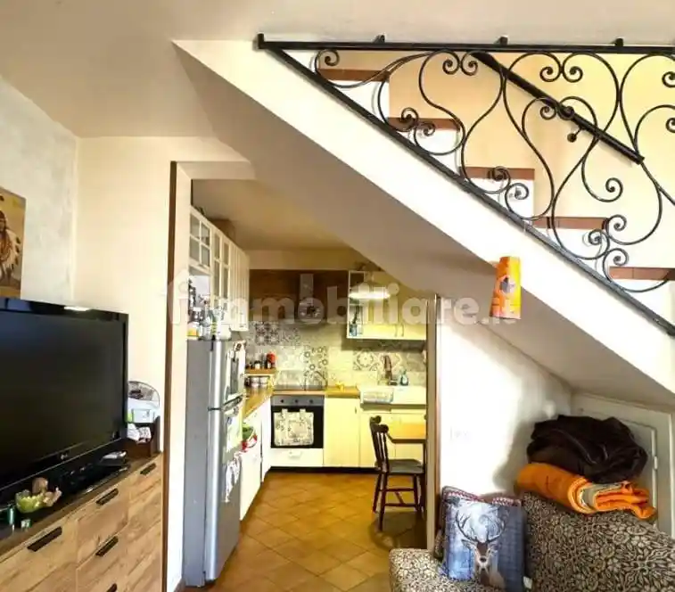 Casa indipendente in vendita a Vernio