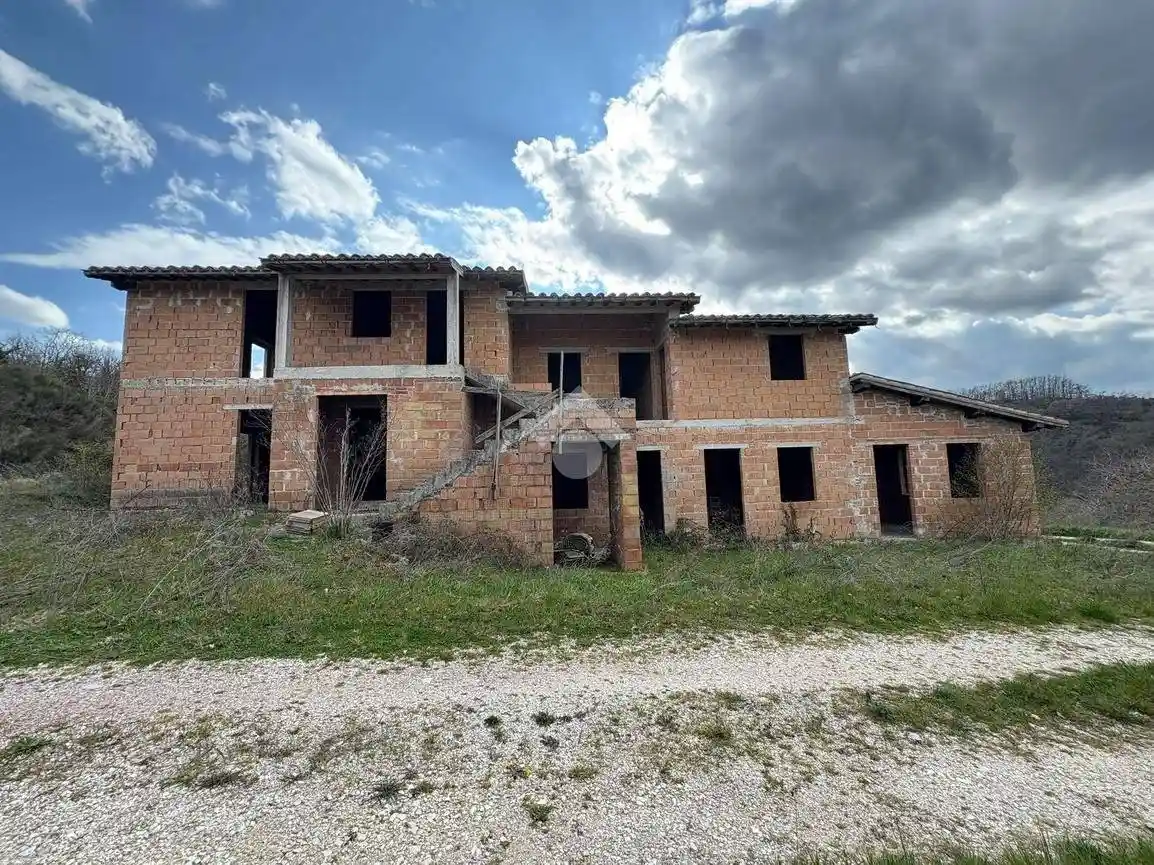 Casa indipendente in vendita a Gubbio
