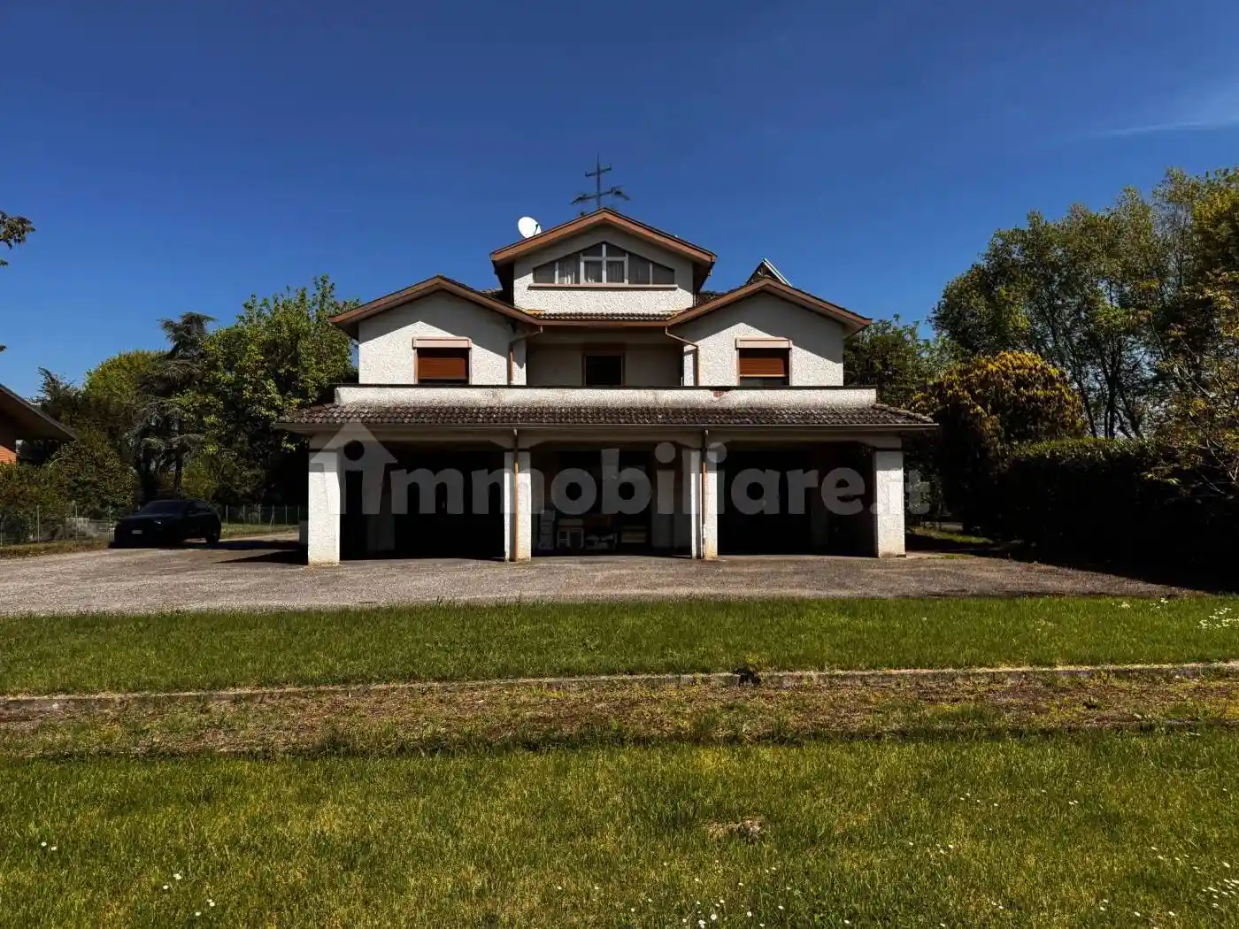 Villa in vendita a Collecchio