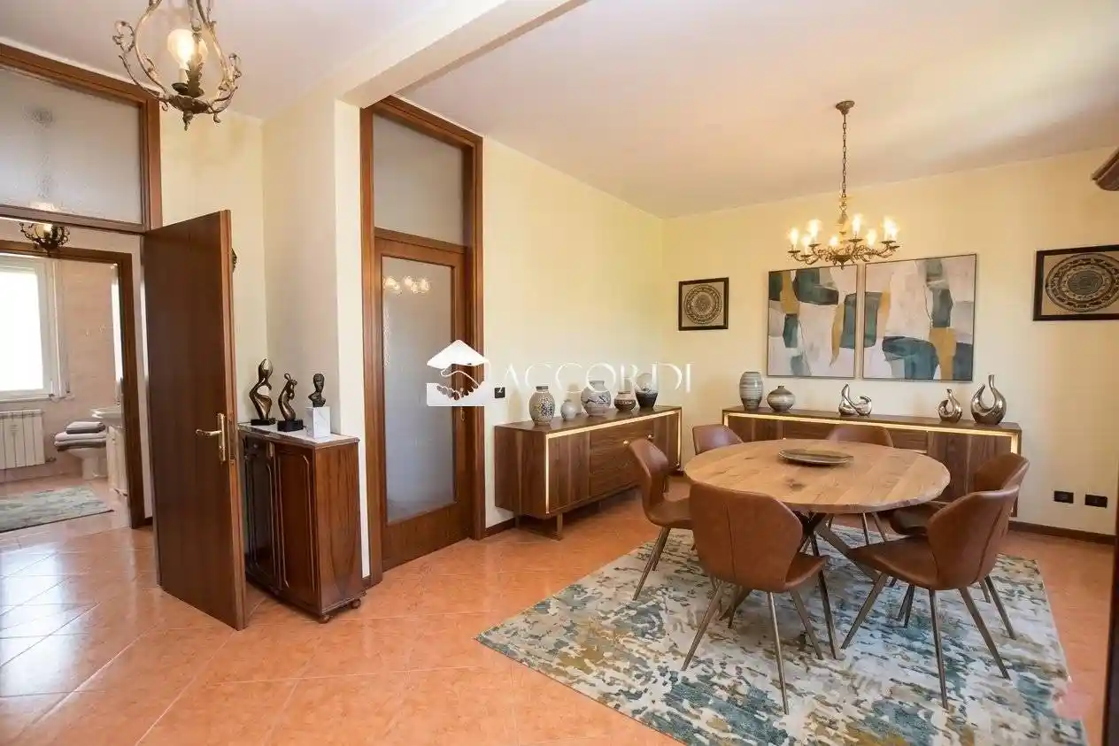 Villa in vendita a Ponzano Veneto