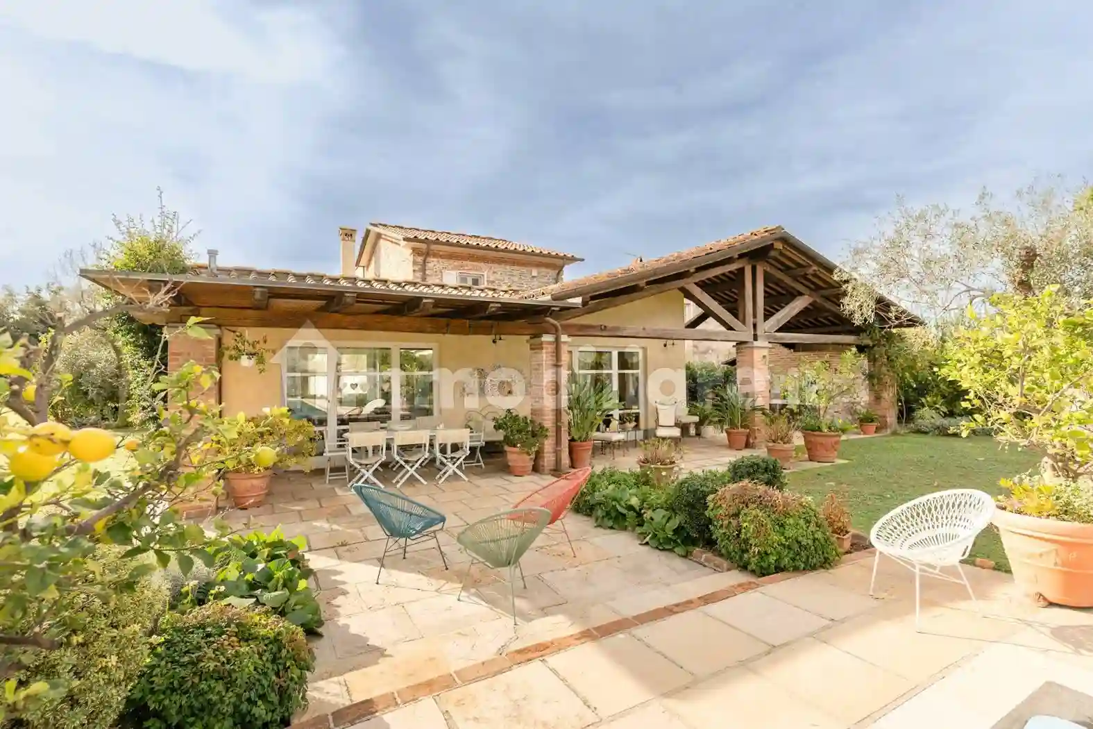 Villa - foto 2