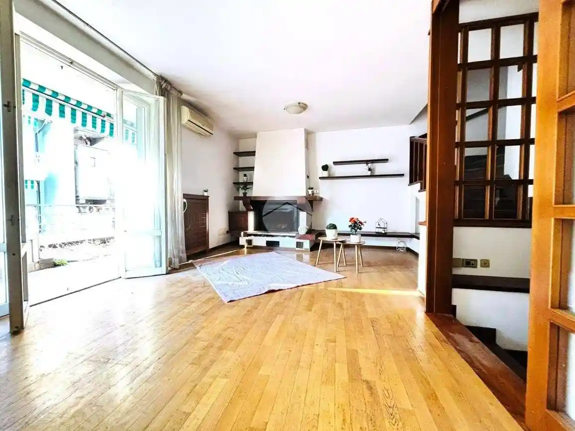 Villa in vendita a Voghera