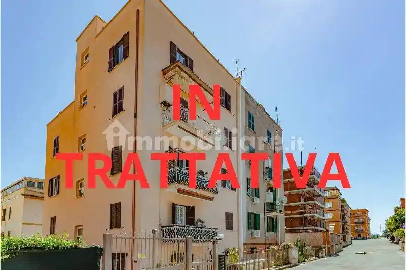 Appartamento in vendita a Roma