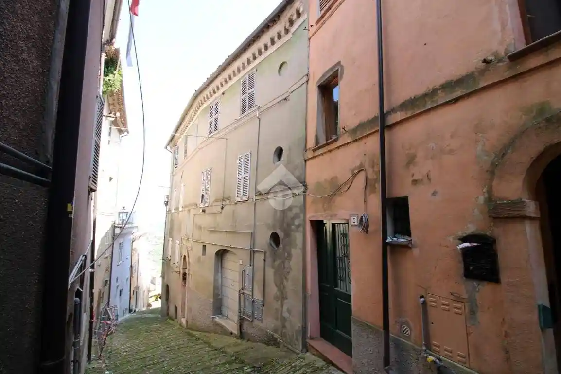 Casa indipendente in vendita a Fermo