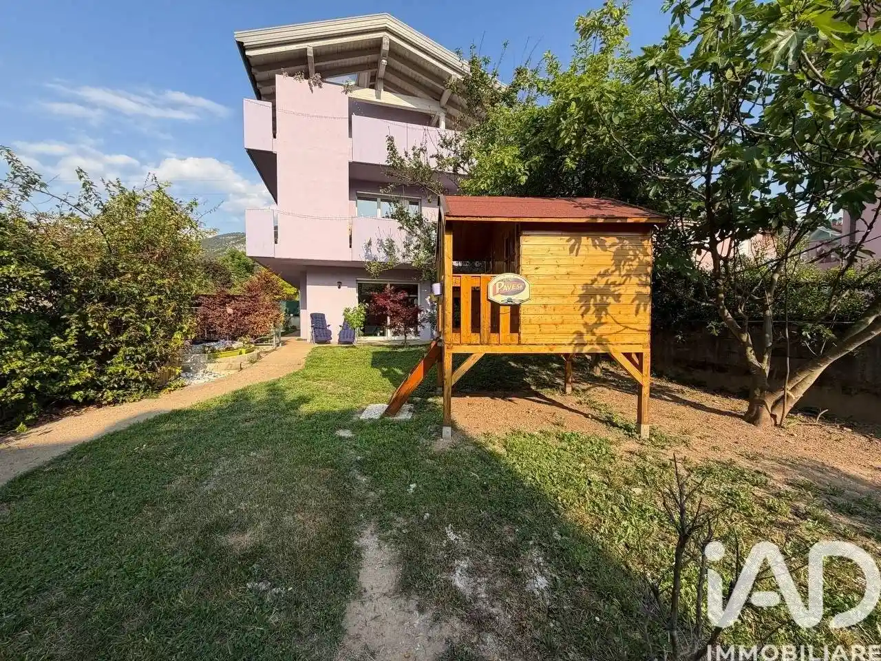 Casa indipendente in vendita a Rovereto
