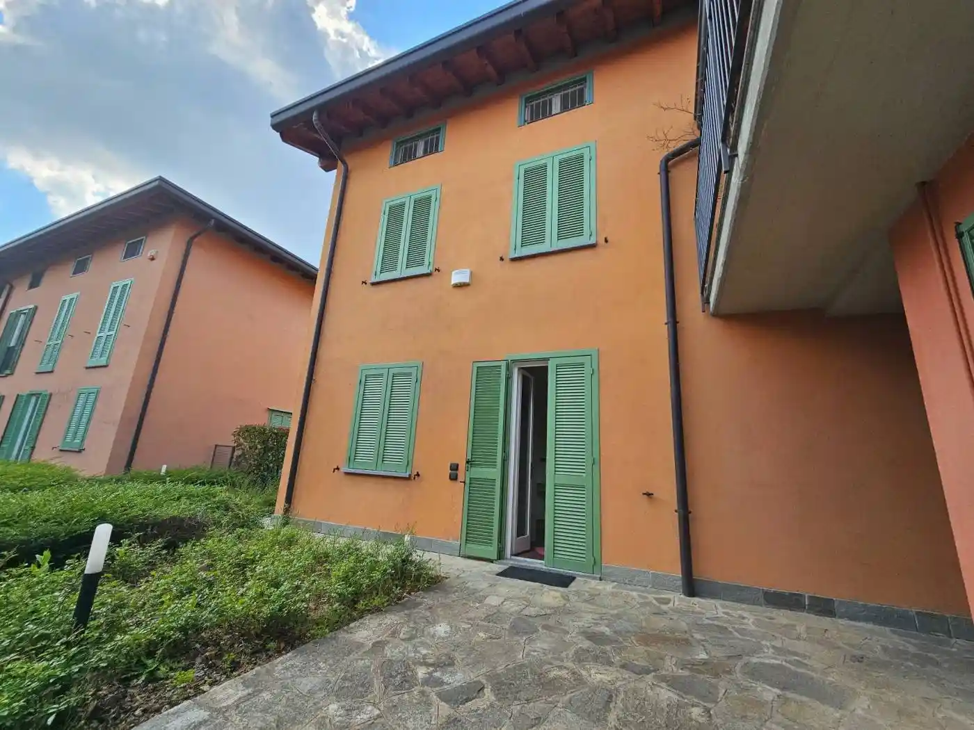 Villetta a schiera in affitto a Villa Guardia