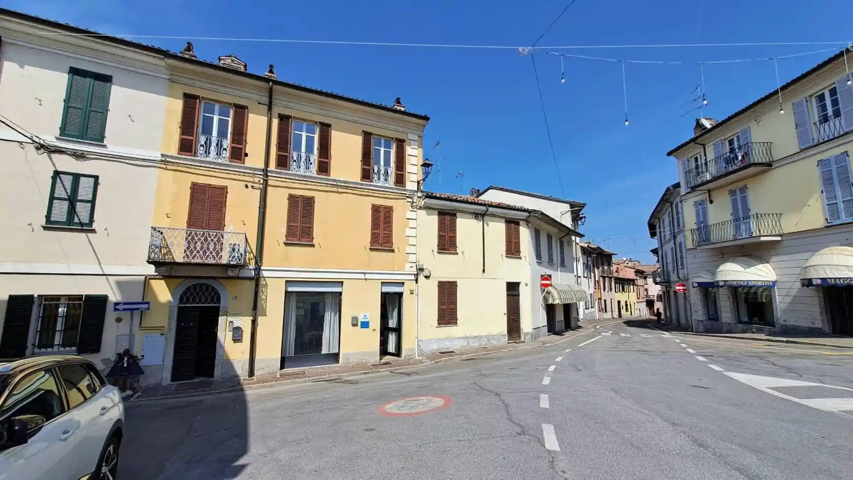 Villa in vendita a Casteggio