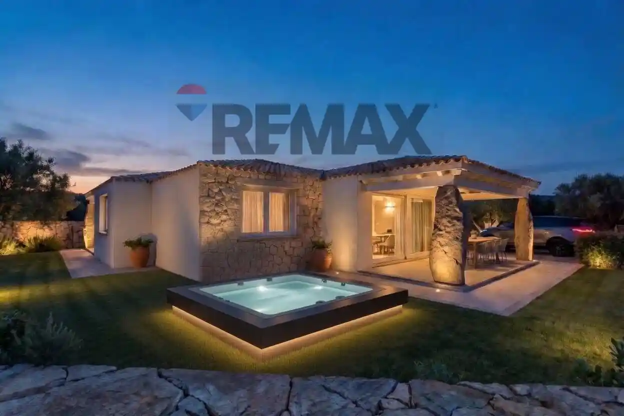 Villa in vendita a Loiri Porto San Paolo