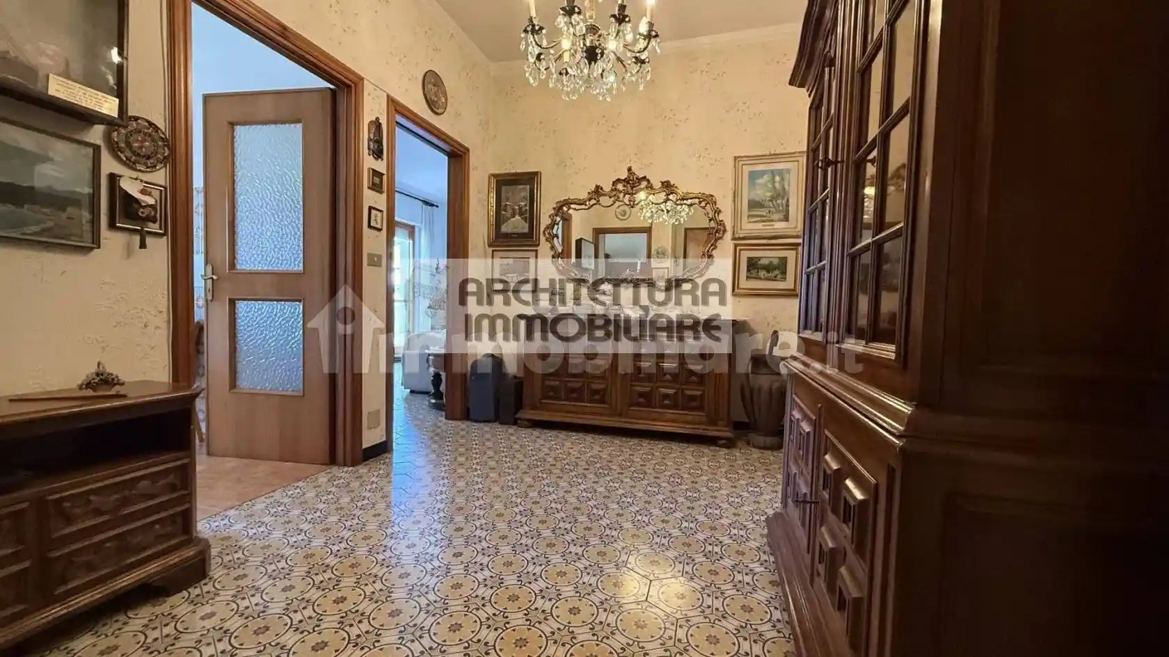 Appartamento in vendita a Varazze