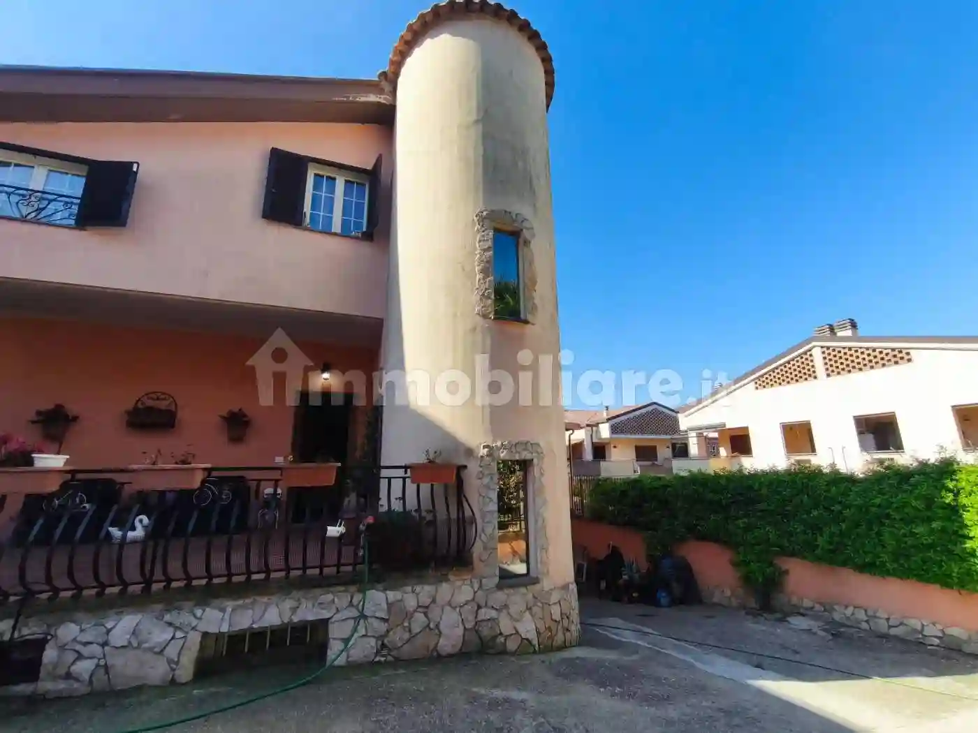 Villa - foto 3