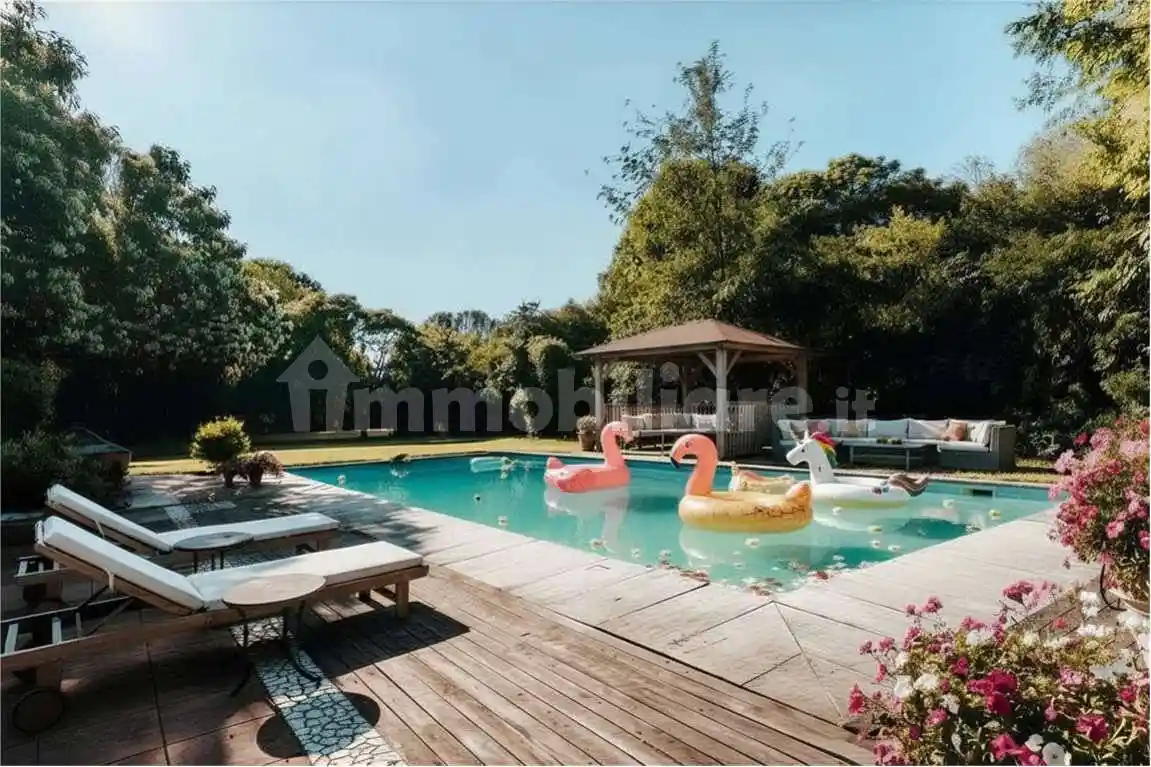 Villa in vendita a Cavezzo