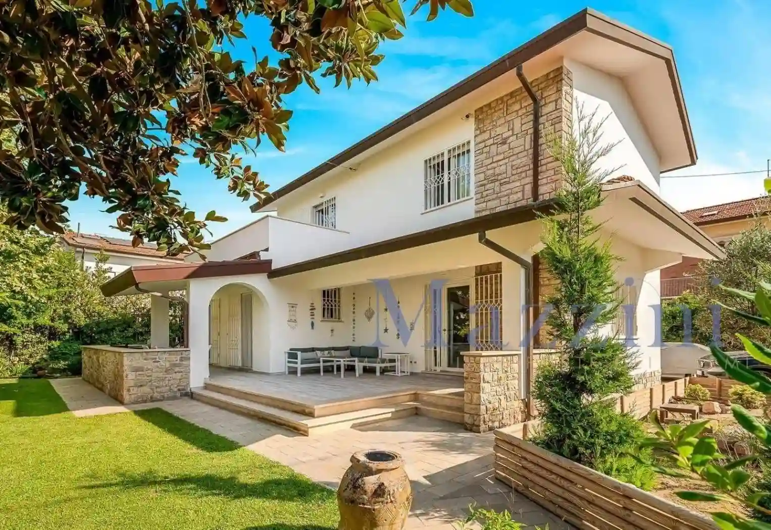 Villa - foto 2