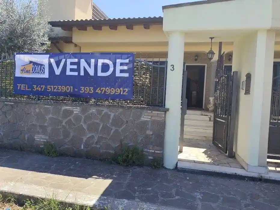Villetta a schiera in vendita a Ciampino