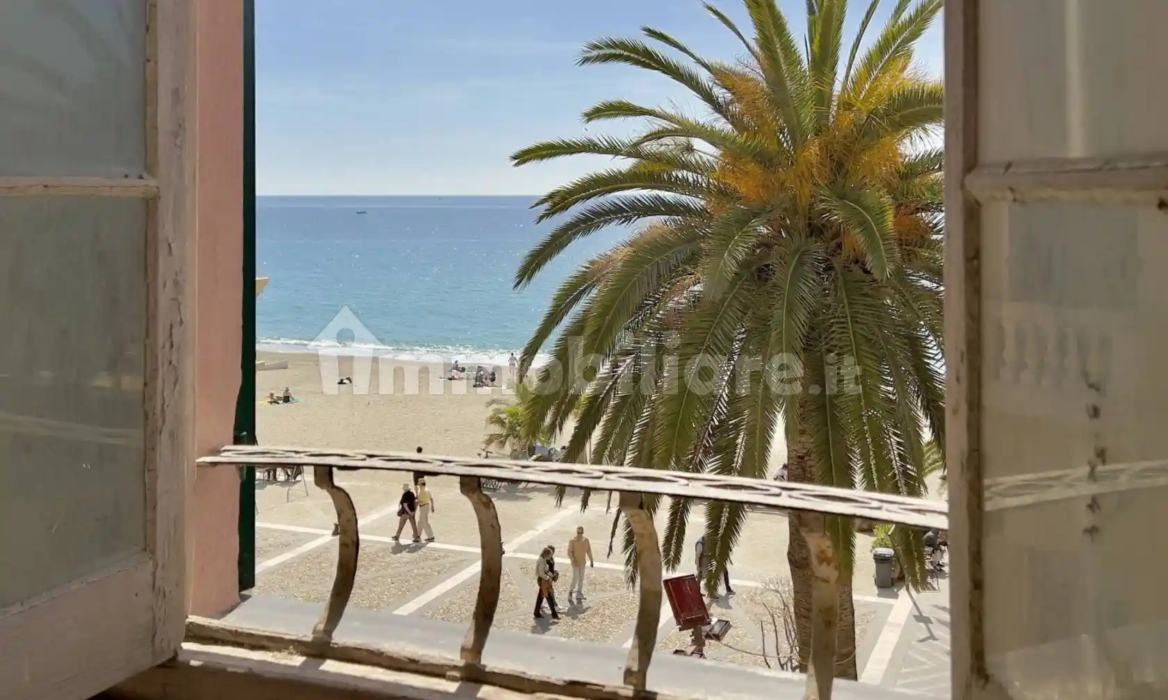 Appartamento in vendita a Finale Ligure