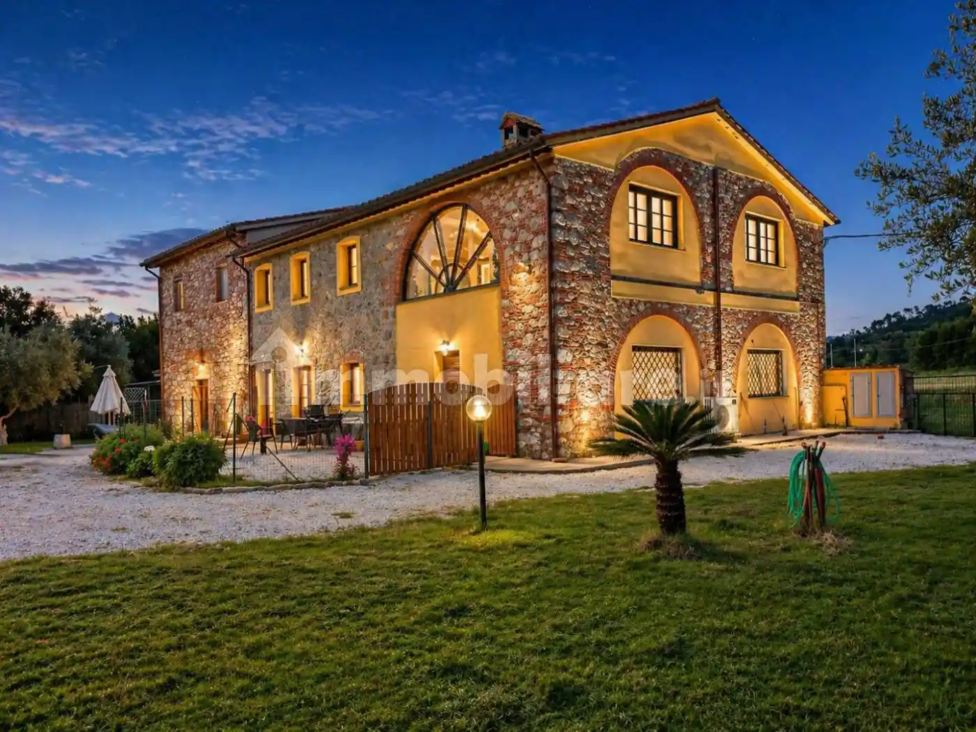 Rustico - Casale in vendita a San Giuliano Terme