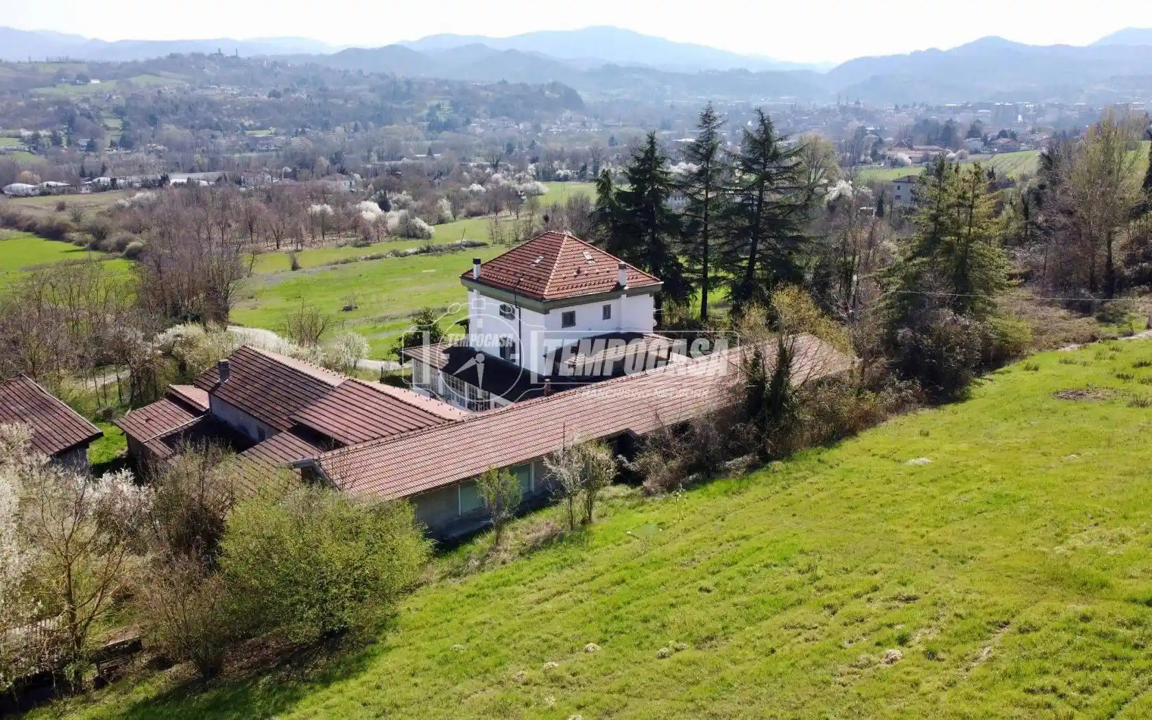 Casa indipendente in vendita a Ovada