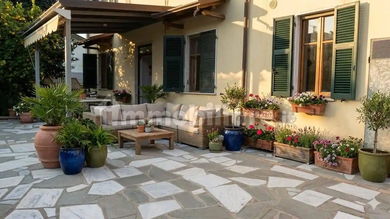 Villa in vendita a Sarzana