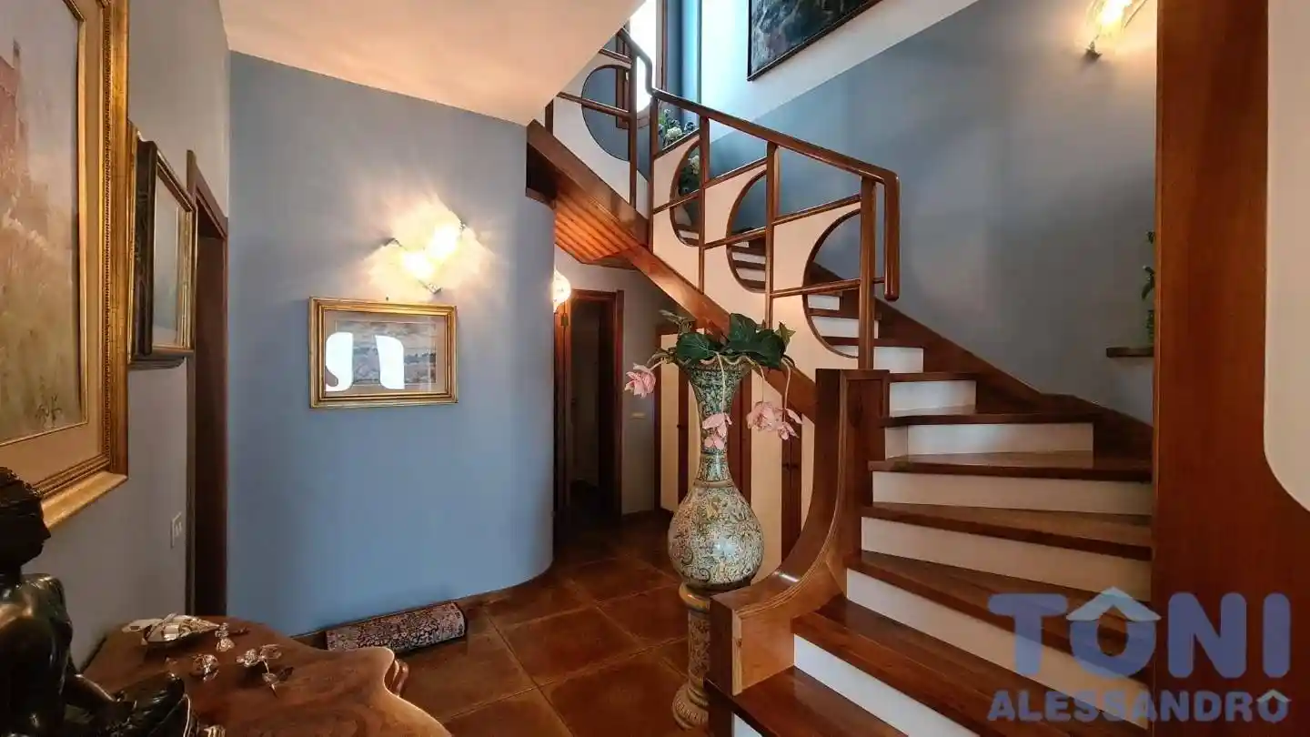 Villa in vendita a Vinci