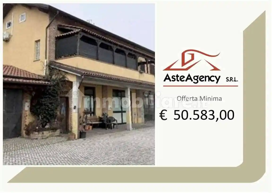 Appartamento in vendita a Castello d'Agogna