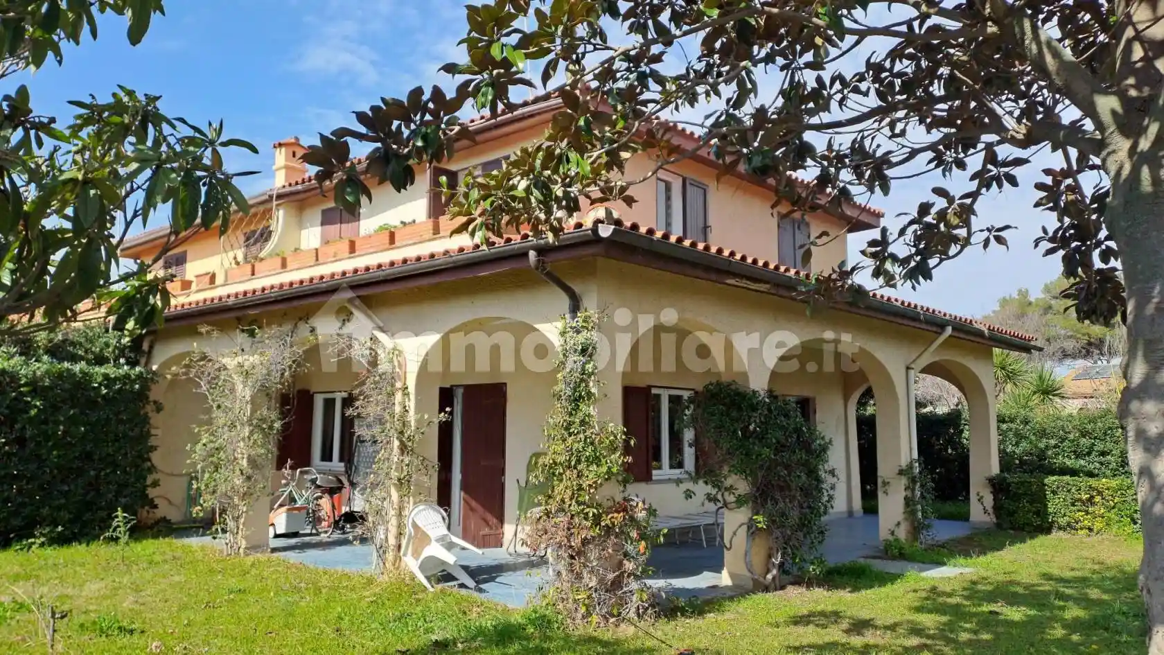 Villa in affitto a Ladispoli