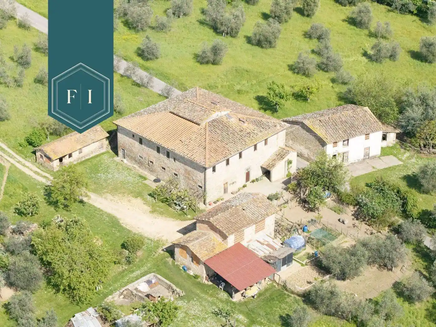 Rustico - Casale in vendita a Reggello
