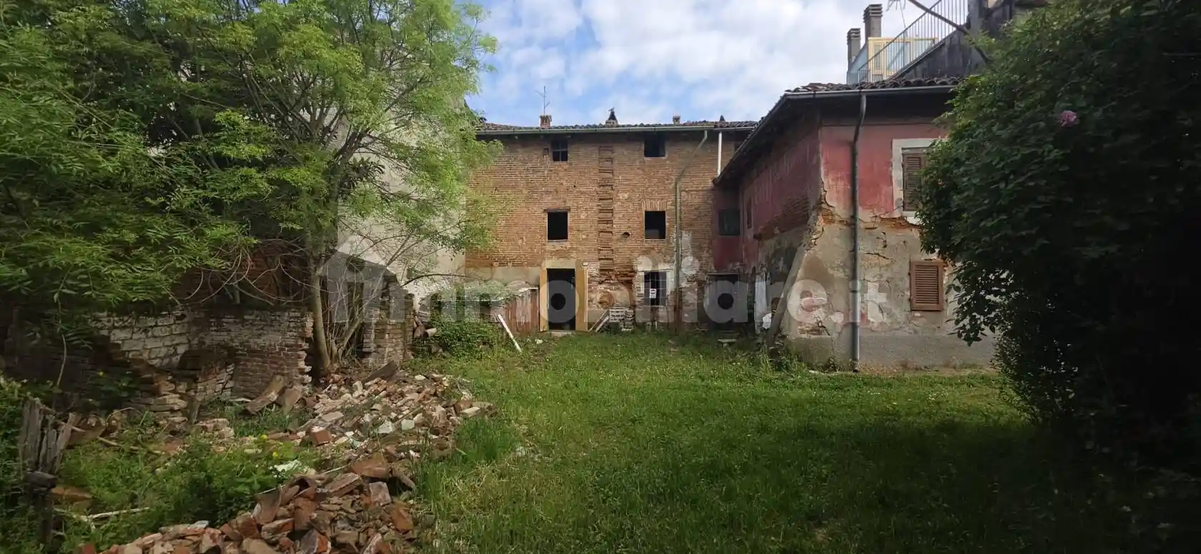 Casa indipendente in vendita a Castel San Giovanni
