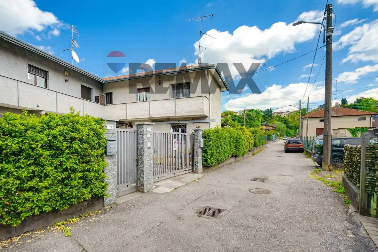 Casa indipendente in vendita a Cavaria con Premezzo