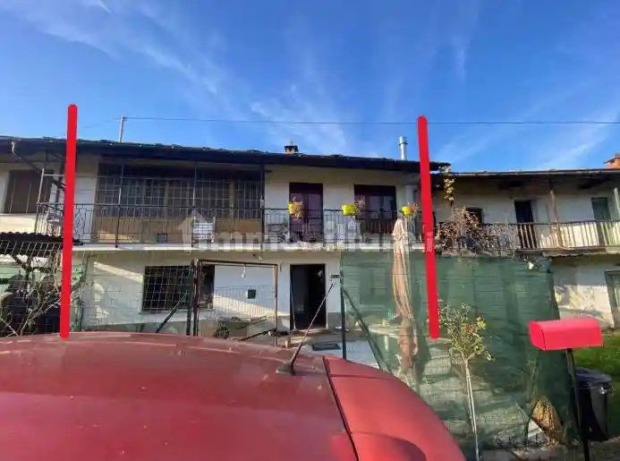 Casa indipendente in vendita a Bagnolo Piemonte