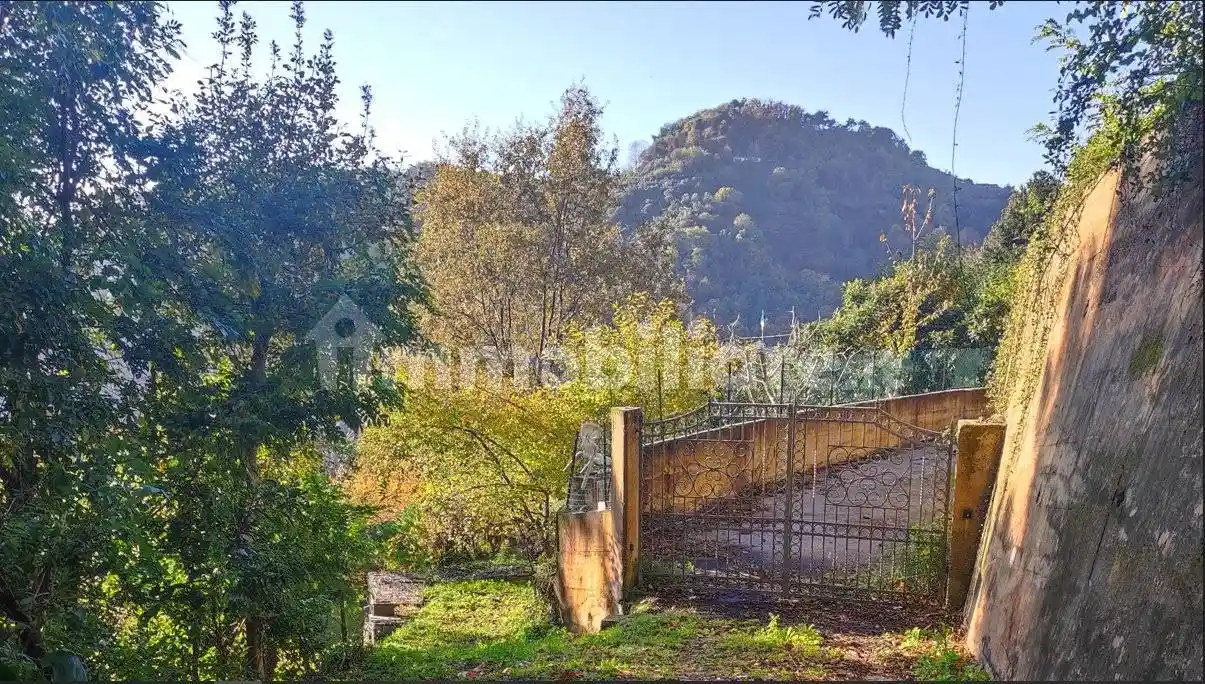 Casa indipendente in vendita a Pietrasanta