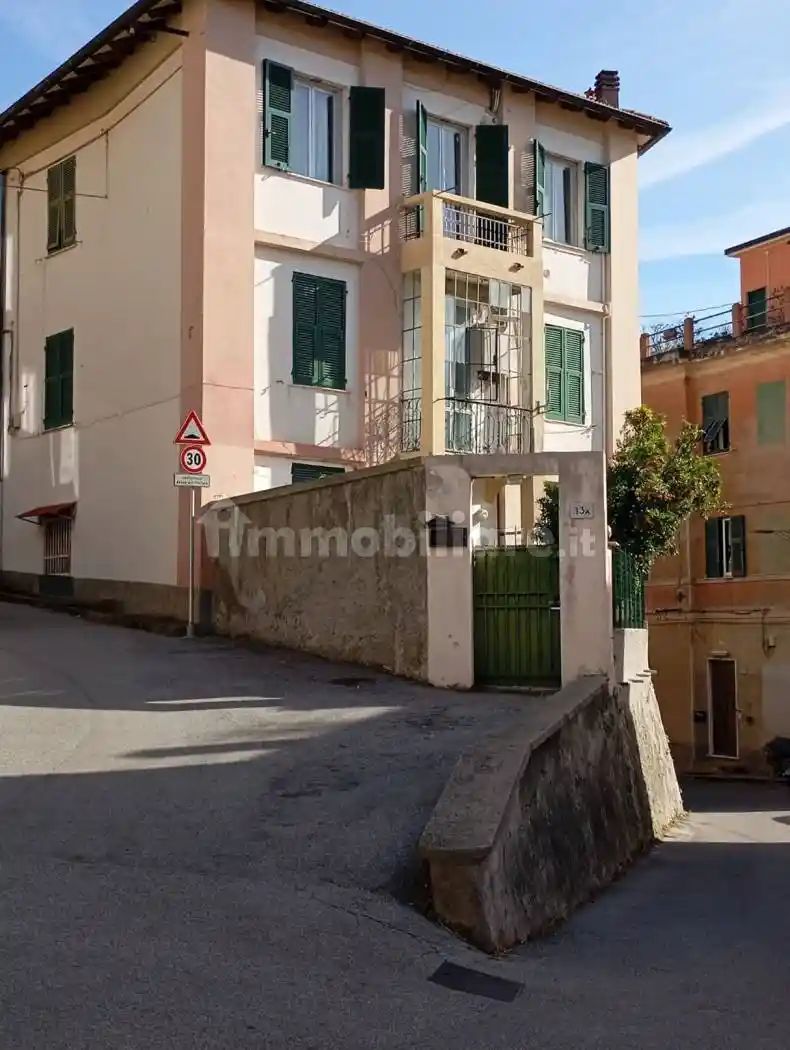 Appartamento in vendita a Genova