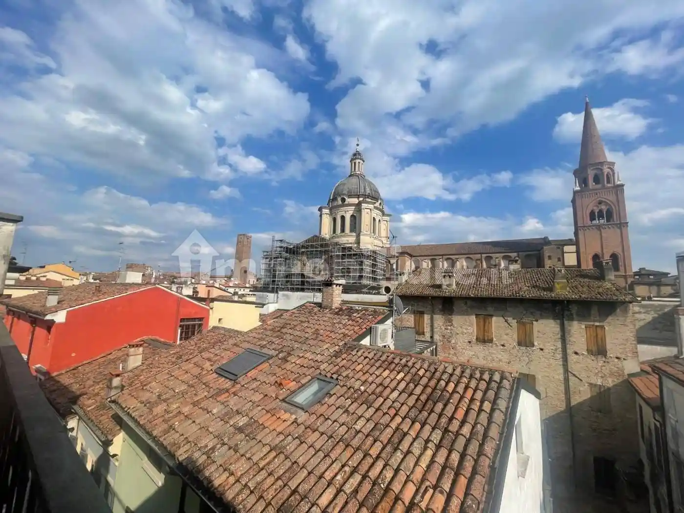 Casa indipendente in vendita a Mantova