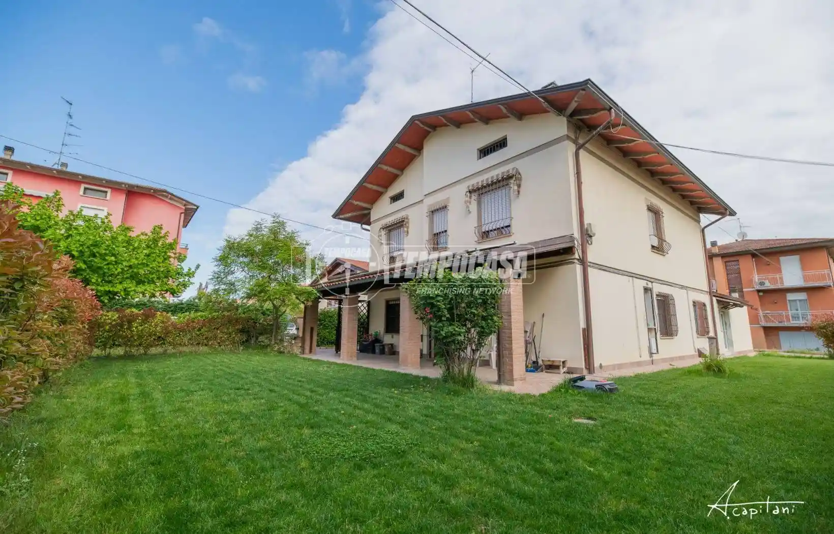 Villa in vendita a Quattro Castella