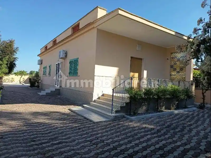 Villa in vendita a Toritto