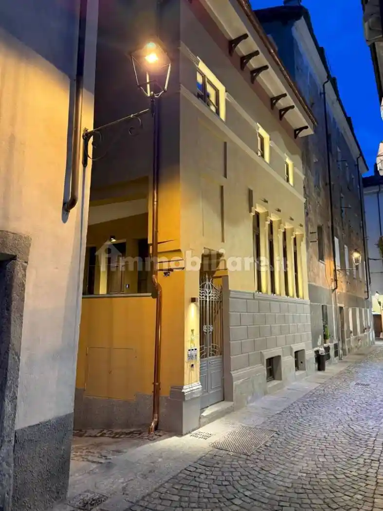 Appartamento in vendita a Aosta