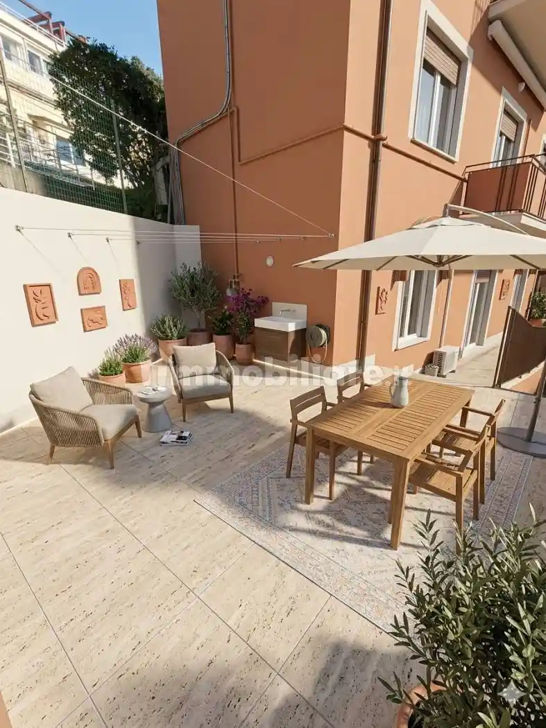 Appartamento in vendita a Lerici