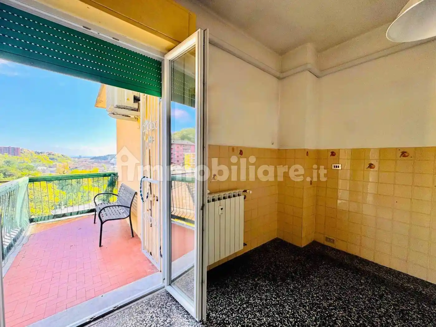 Appartamento in vendita a Genova