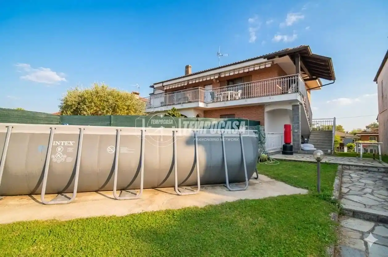 Villetta a schiera in vendita a Rivarossa