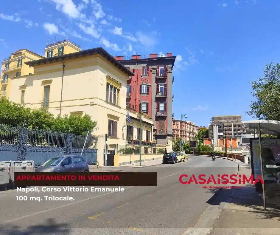 Appartamento in vendita a Napoli