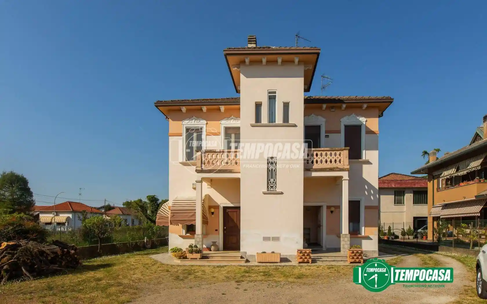 Appartamento in vendita a Buscate