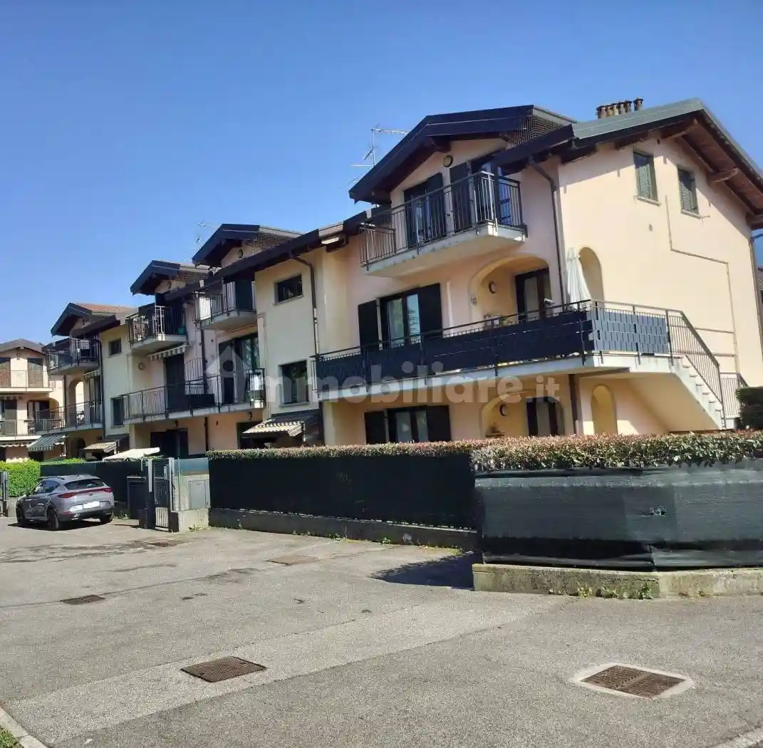 Appartamento in vendita a Bulgarograsso