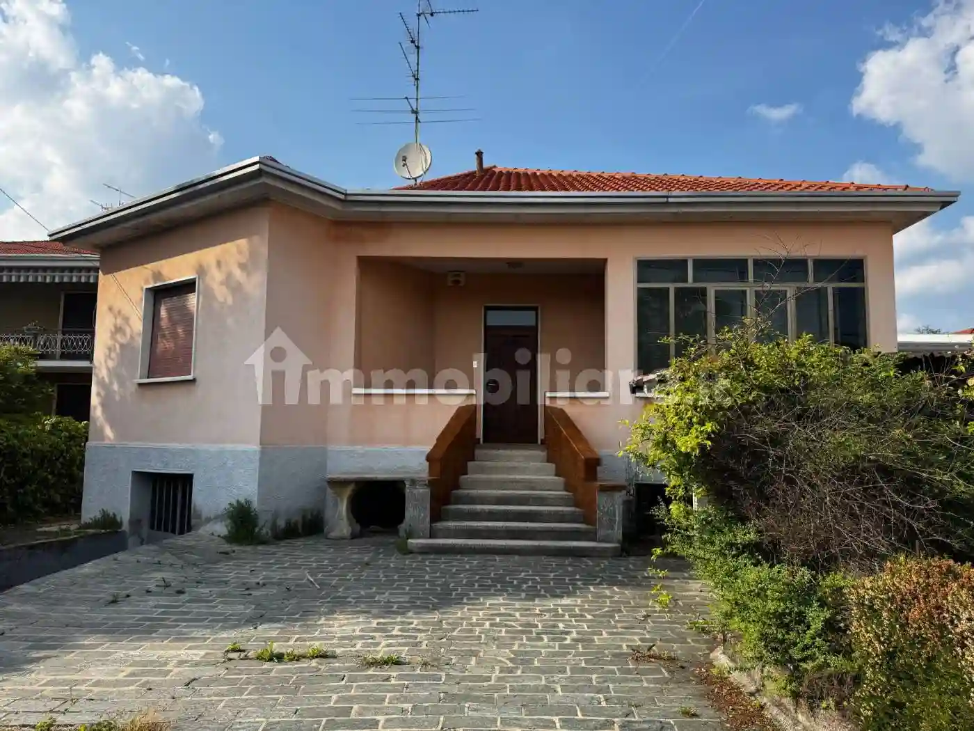Villa - foto 2