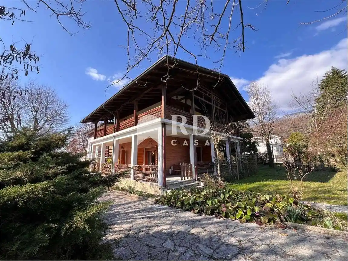 Casa indipendente in vendita a Budoia