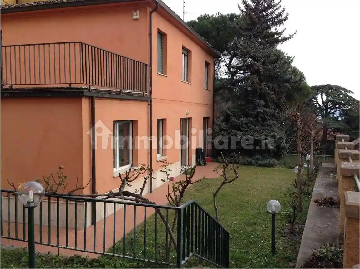 Villa in affitto a Perugia