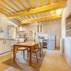 Appartamento in vendita a Parrano