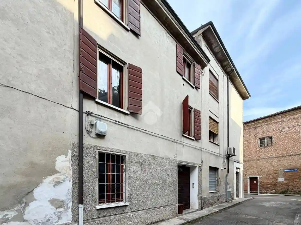Appartamento in vendita a Guastalla