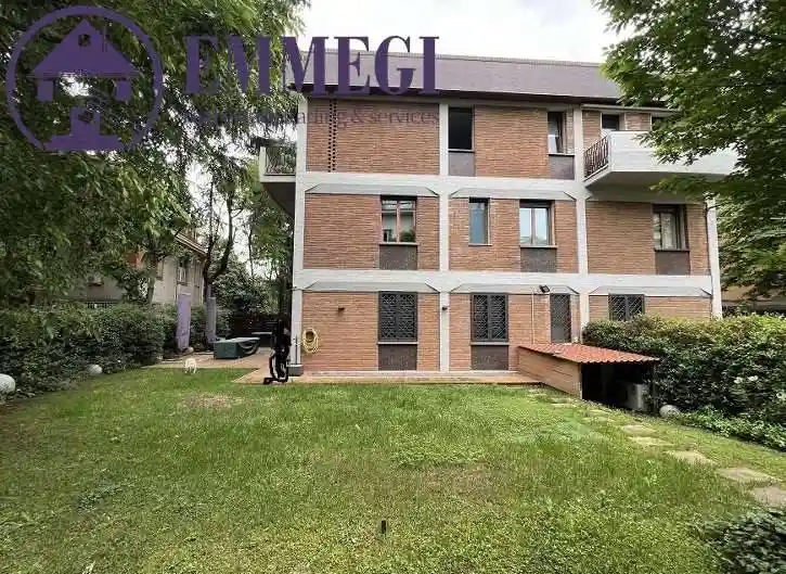Appartamento in vendita a Bologna