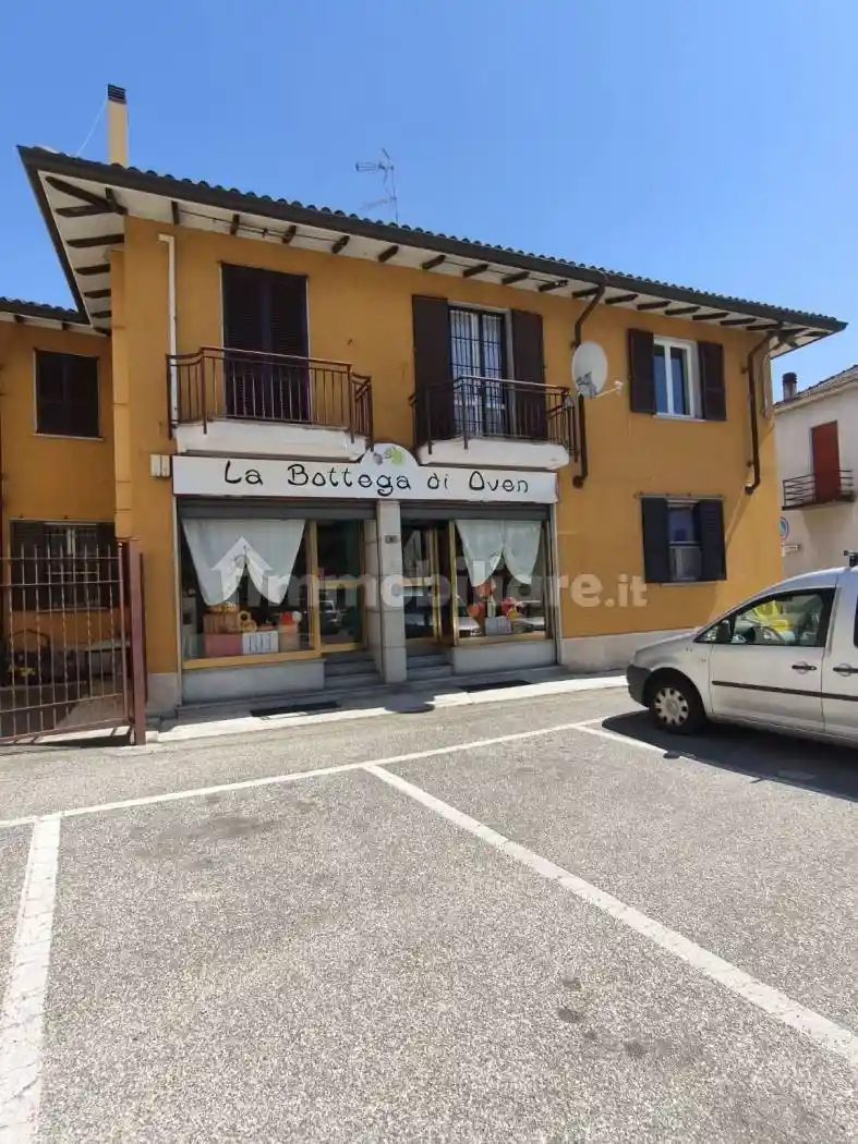 Appartamento in affitto a Dorno